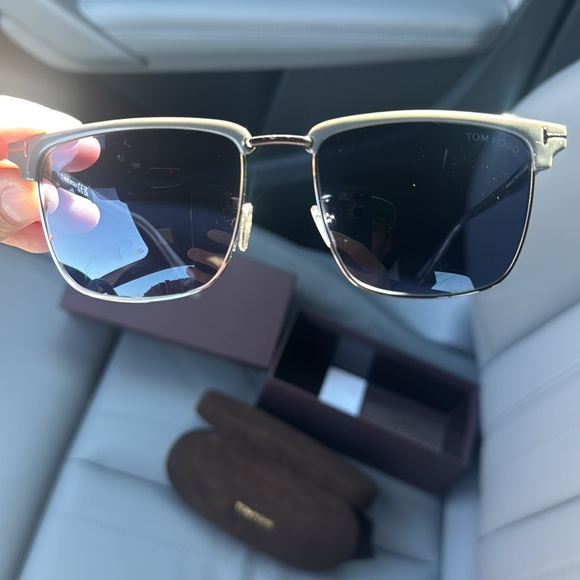 TOM FORD Men's FT0997-Hudson Half-Rim Square Sunglasses l - Picture 6 of 15